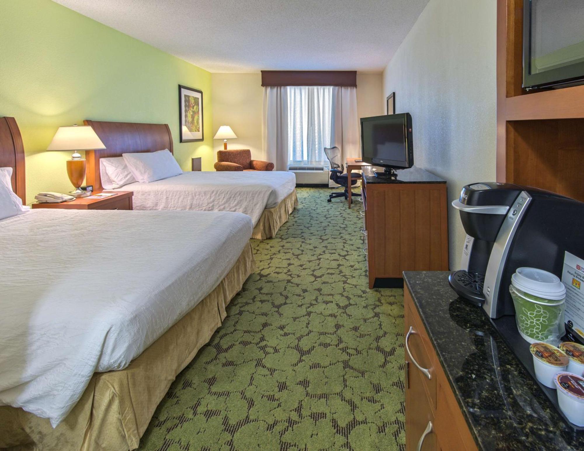 Hilton Garden Inn Tallahassee Central Экстерьер фото