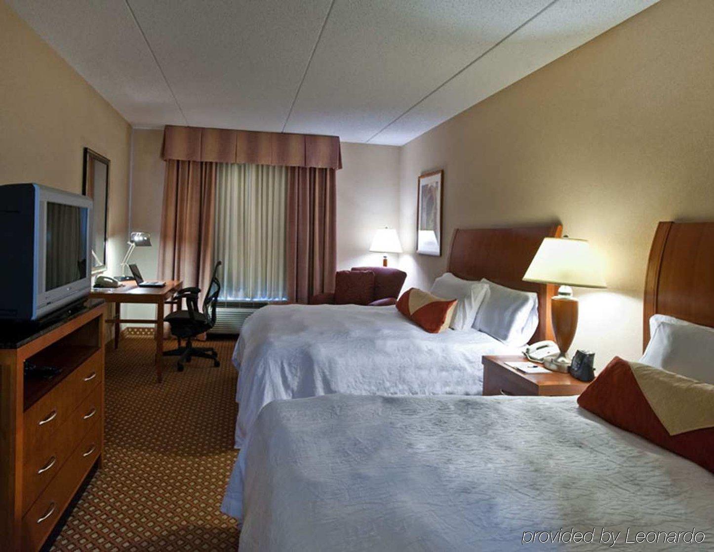 Hilton Garden Inn Tallahassee Central Номер фото